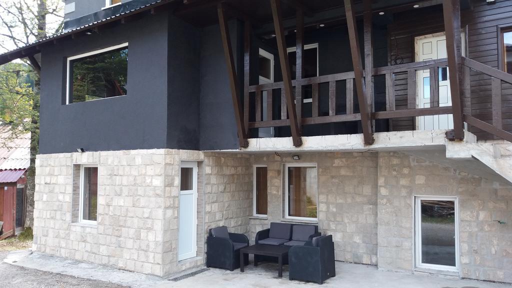 יהורינה Apartments Artic מראה חיצוני תמונה