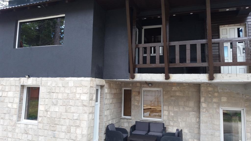 יהורינה Apartments Artic מראה חיצוני תמונה