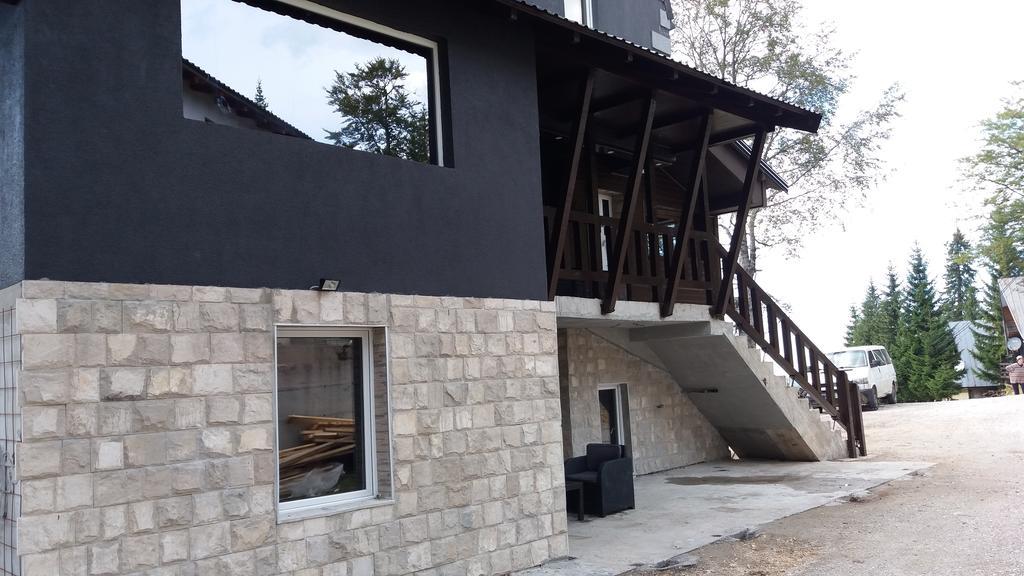 יהורינה Apartments Artic מראה חיצוני תמונה