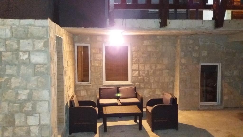 יהורינה Apartments Artic מראה חיצוני תמונה