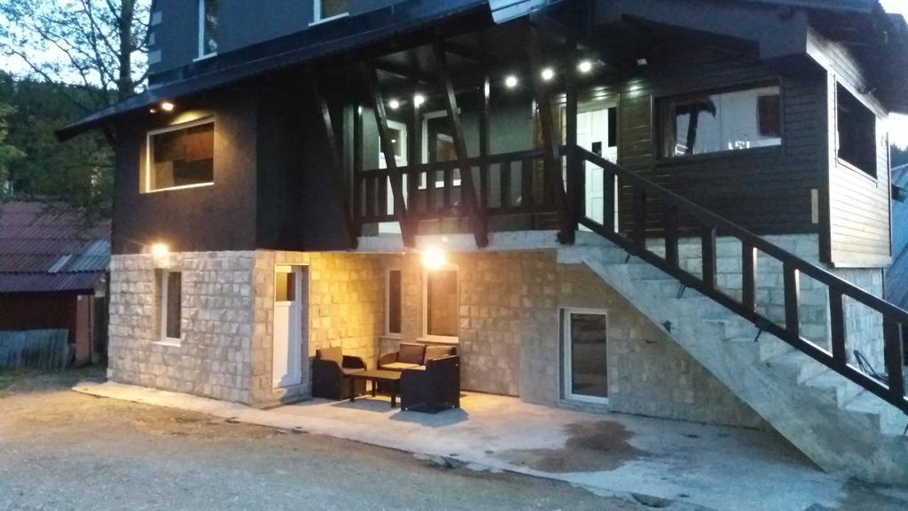 יהורינה Apartments Artic מראה חיצוני תמונה
