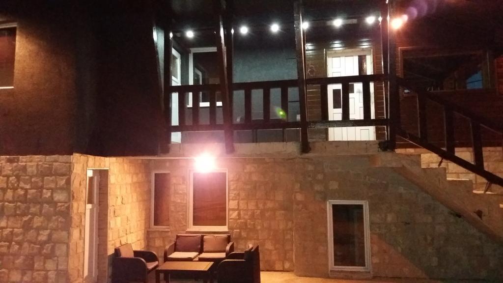 יהורינה Apartments Artic מראה חיצוני תמונה